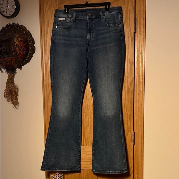 Calvin Klein Denim - NEVER WORN Calvin Klein High Rise Stretch Flare